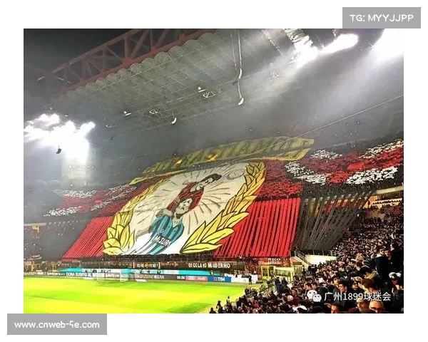 看台悬挂巨幅TIFO,纪念俱乐部成立百年与历代功勋球员